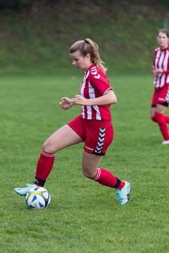 Bild 230 - wBJ TuS Tensfeld - SV Fortuna St. Juergen